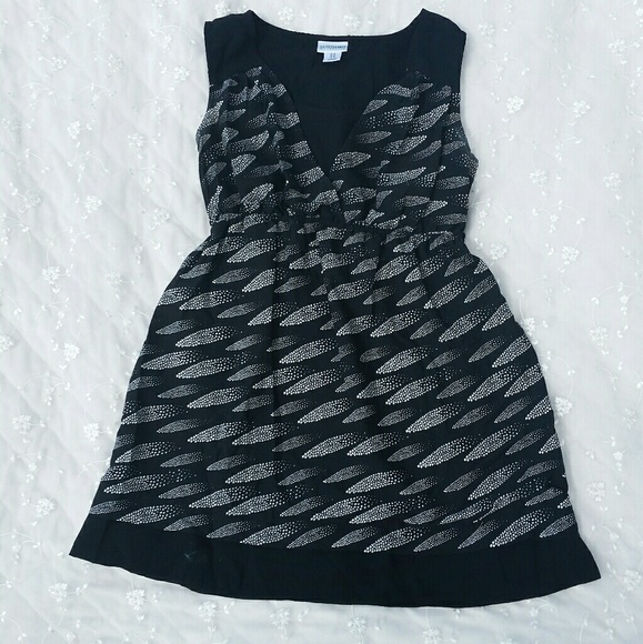 Motherhood Maternity Tops - Black & White Sleeveless Maternity Shirt